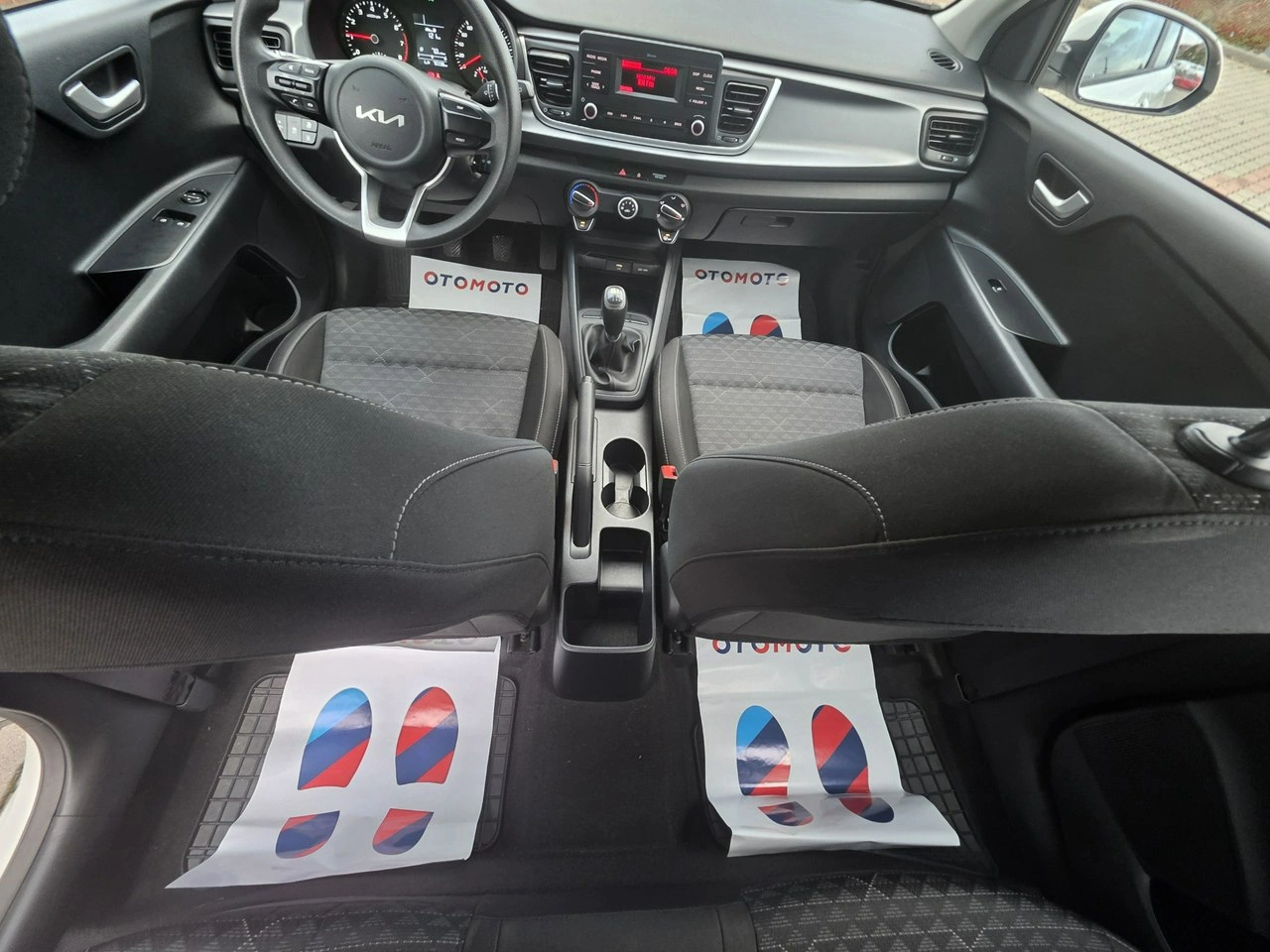 Kia Rio - Zdjęcie 15