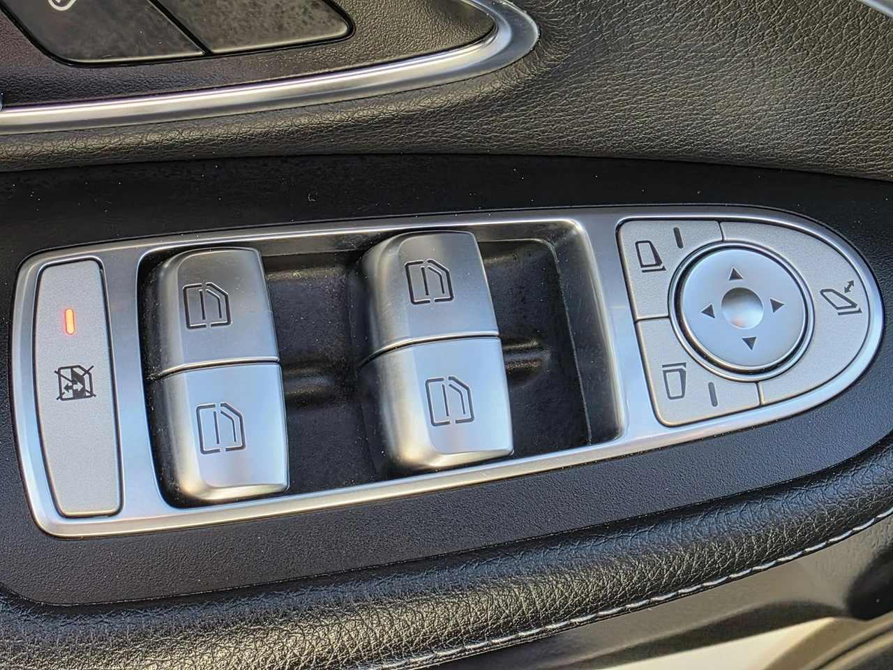 Mercedes C 220 - Zdjęcie 22