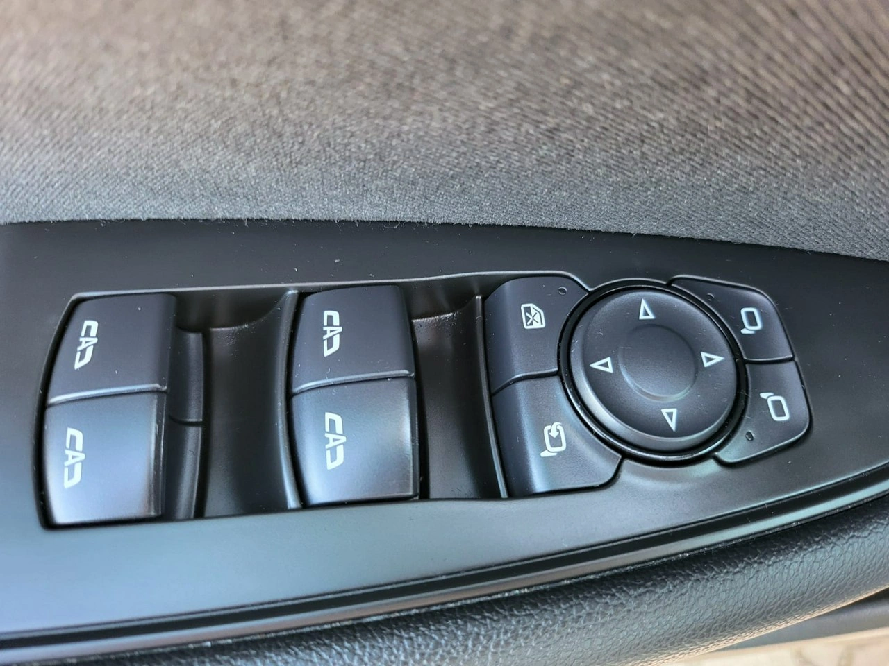 Opel Insignia - Zdjęcie 18