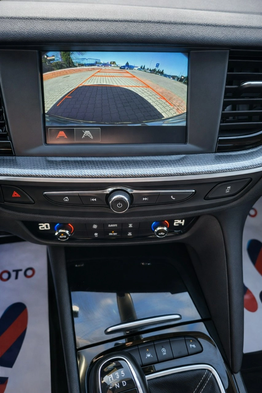 Opel Insignia - Zdjęcie 26