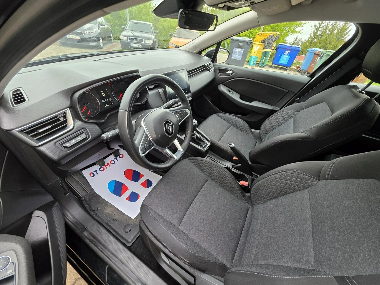 Renault Clio - Zdjęcie 10