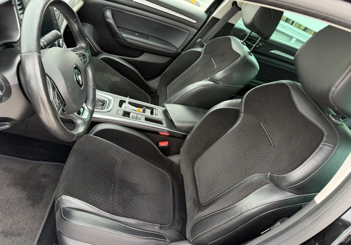 Renault Megane - Zdjęcie 21