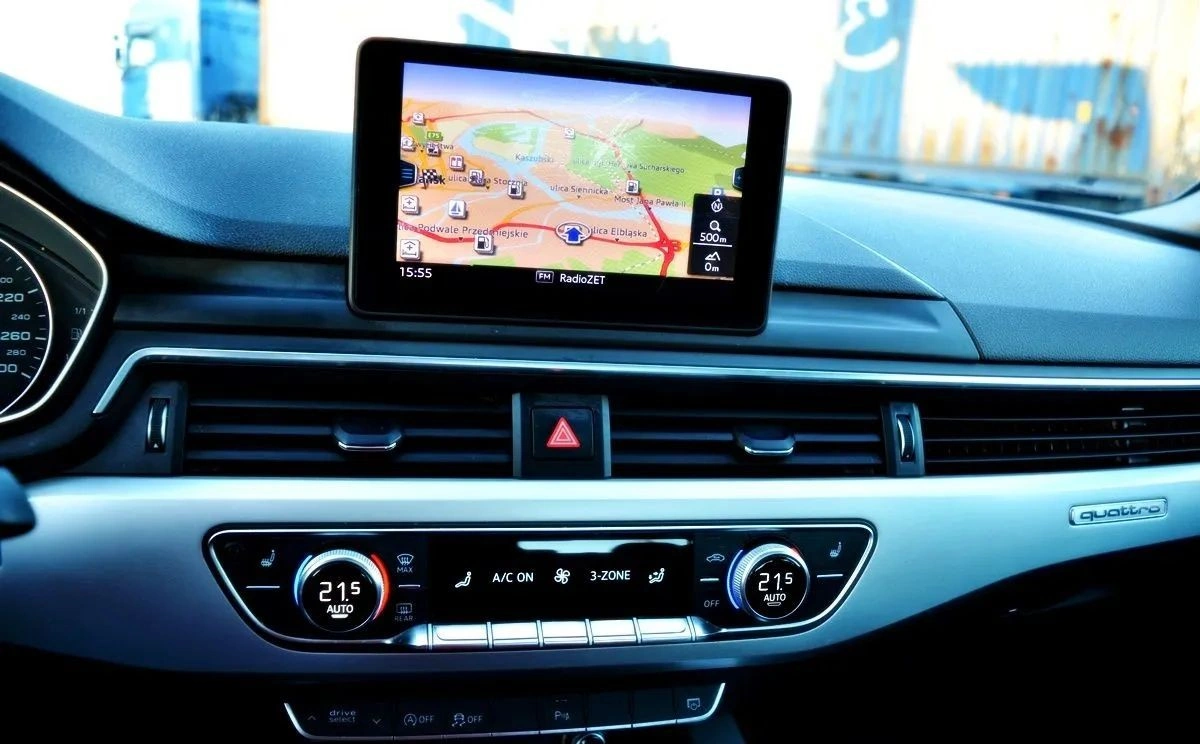 Audi A4 Limousine - Zdjęcie 11