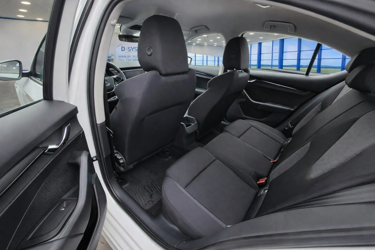 Skoda Octavia - Zdjęcie 10