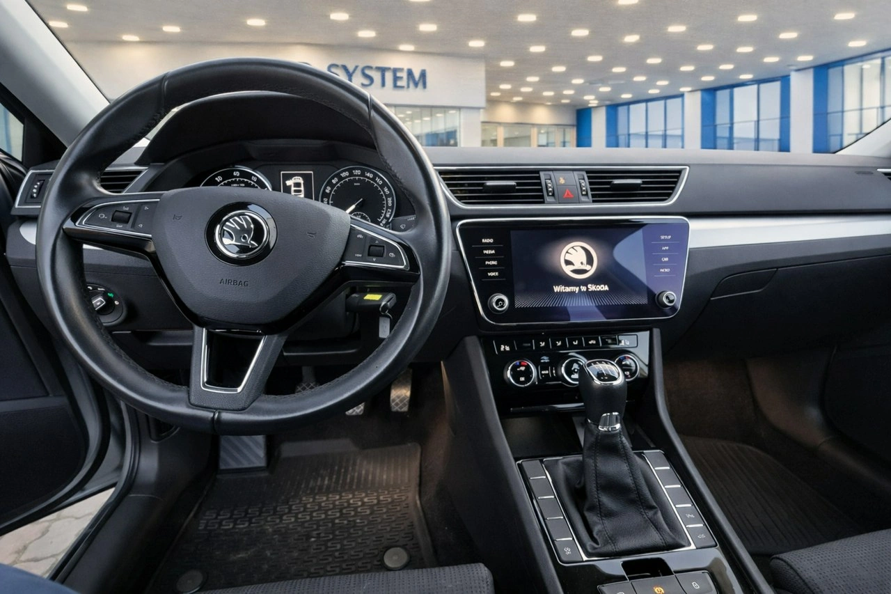 Skoda Superb - Zdjęcie 21