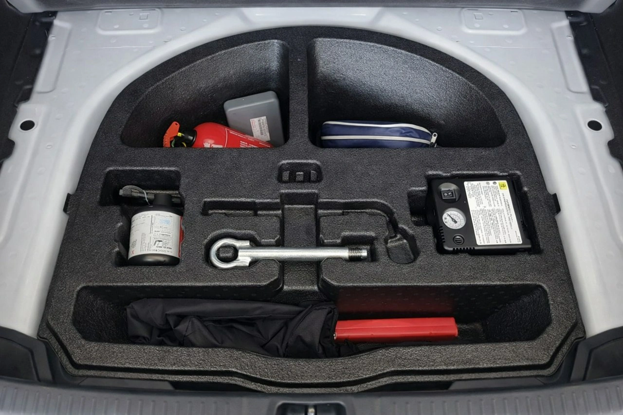 Toyota Corolla - Zdjęcie 11