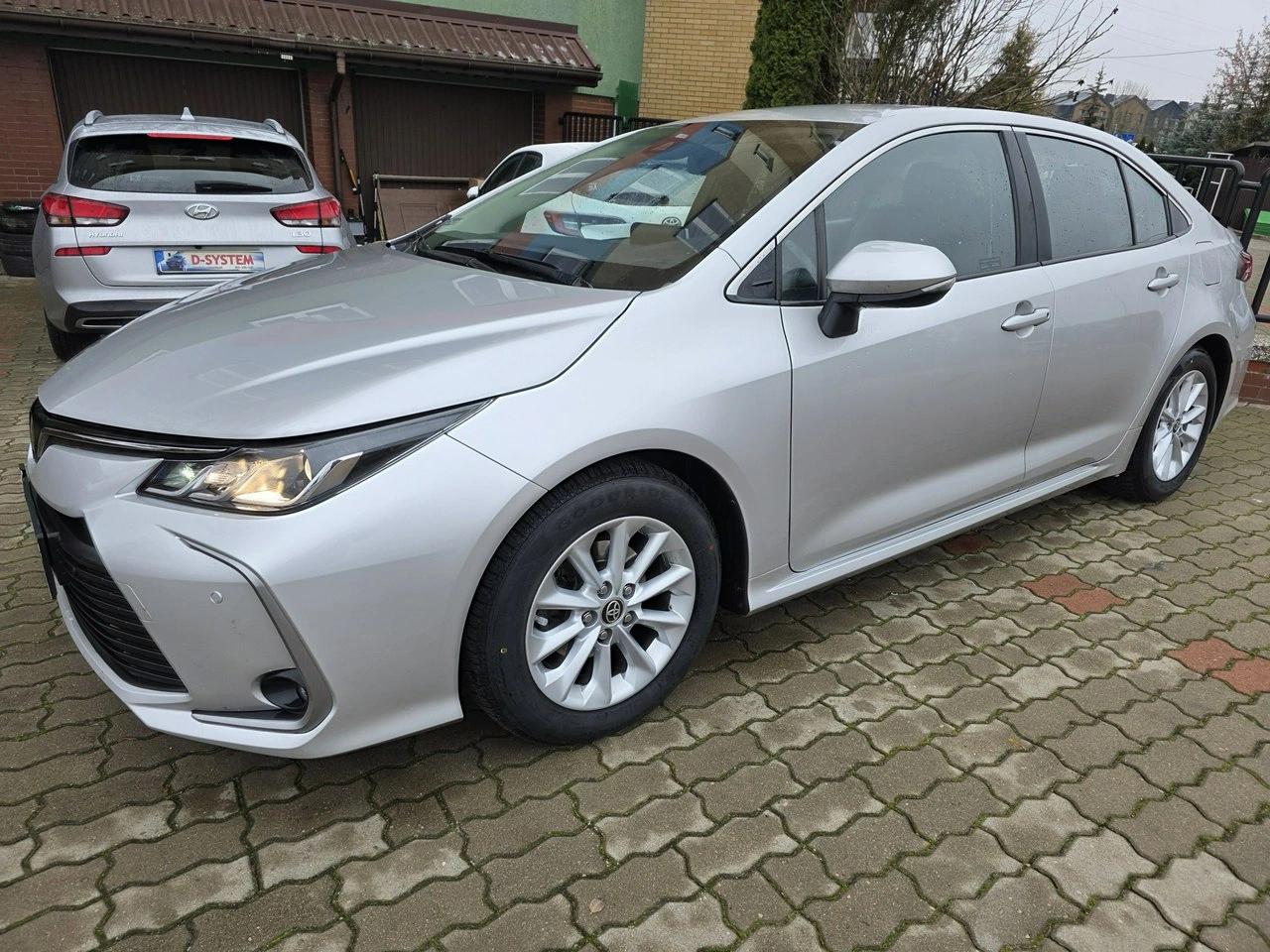 Toyota Corolla - Zdjęcie 24