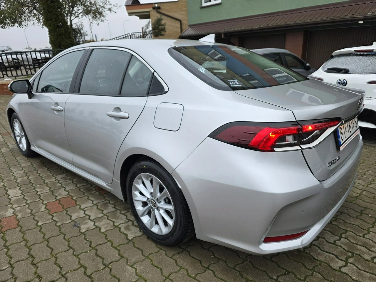 Toyota Corolla - Zdjęcie 8