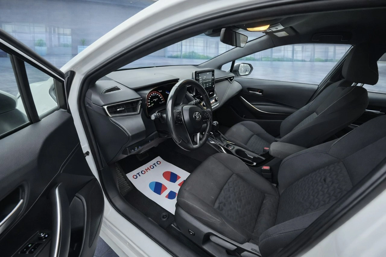 Toyota Corolla - Zdjęcie 13