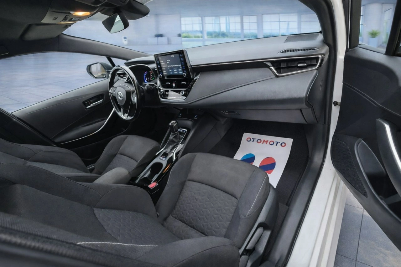 Toyota Corolla - Zdjęcie 24