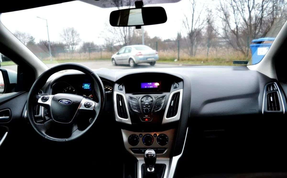 Ford Focus - Zdjęcie 10