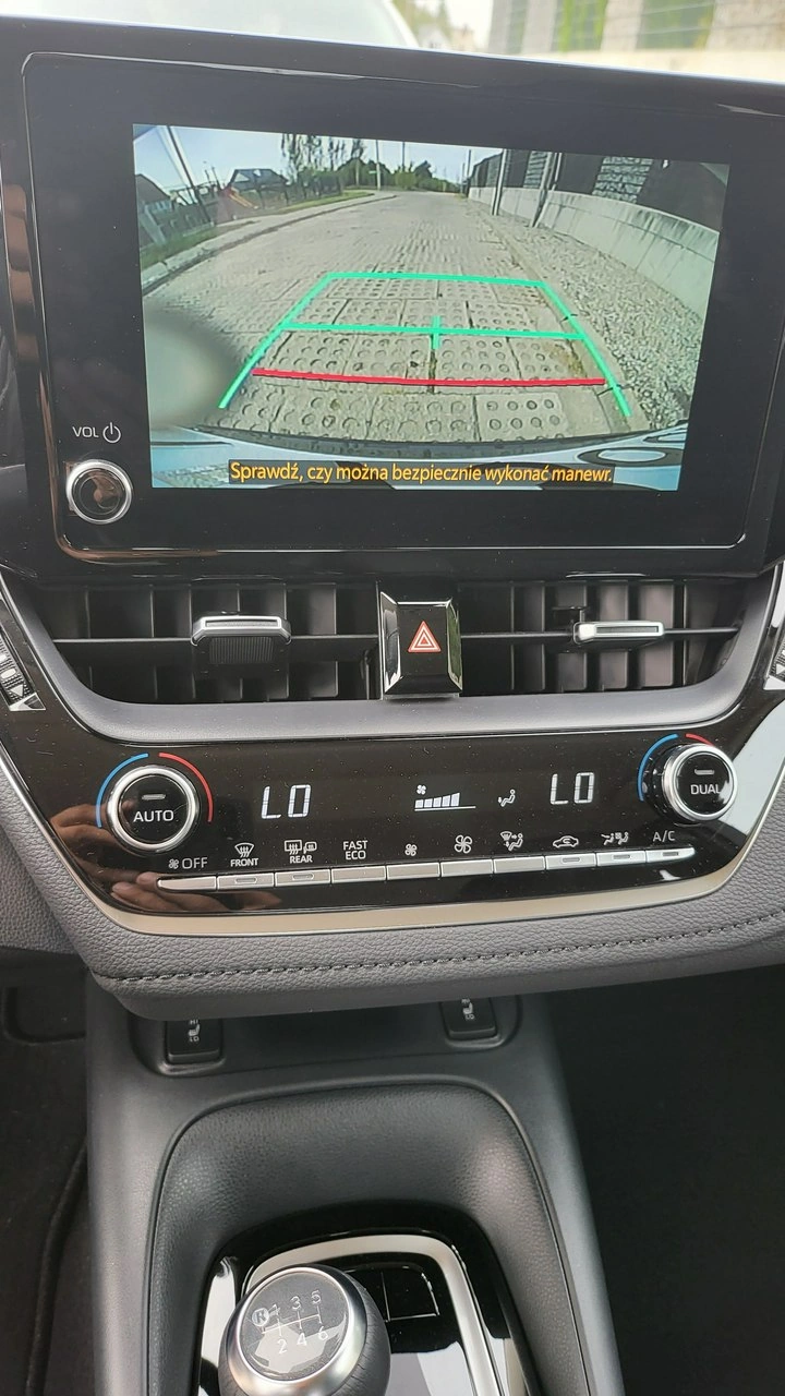 Toyota Corolla - Zdjęcie 8