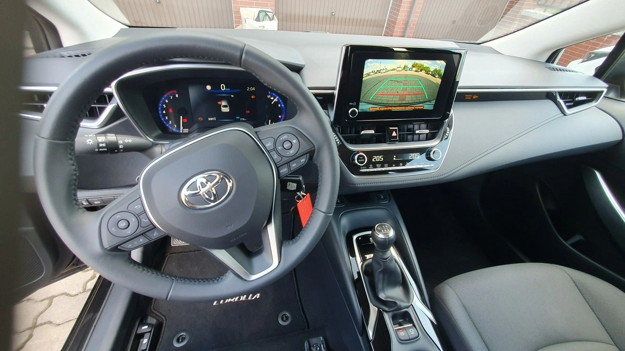 Toyota Corolla - Zdjęcie 12