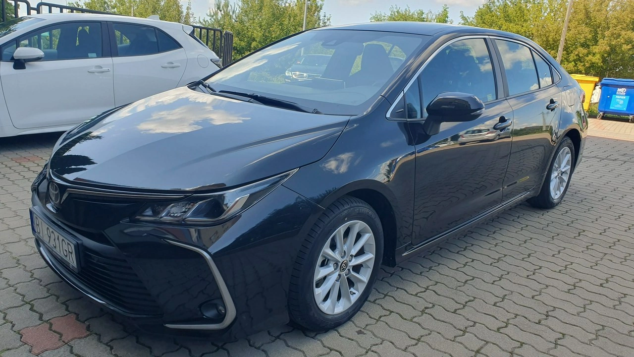 Toyota Corolla - Zdjęcie 13