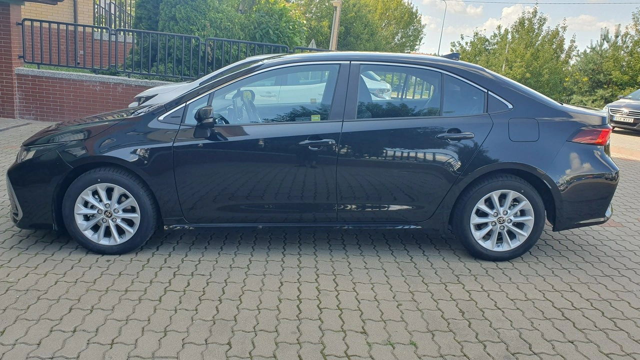 Toyota Corolla - Zdjęcie 14