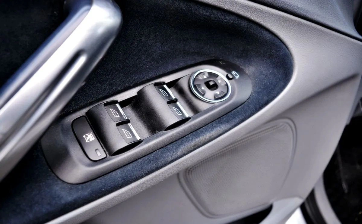 Ford S-Max - Zdjęcie 21