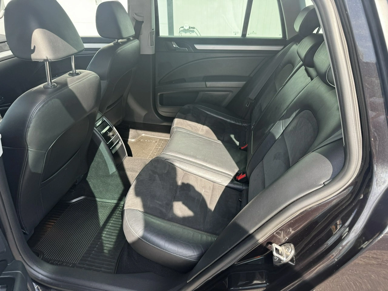 Skoda Superb - Zdjęcie 6