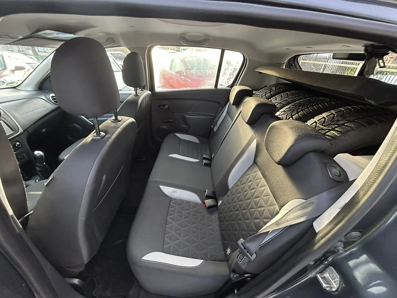 Dacia Sandero Stepway - Zdjęcie 10