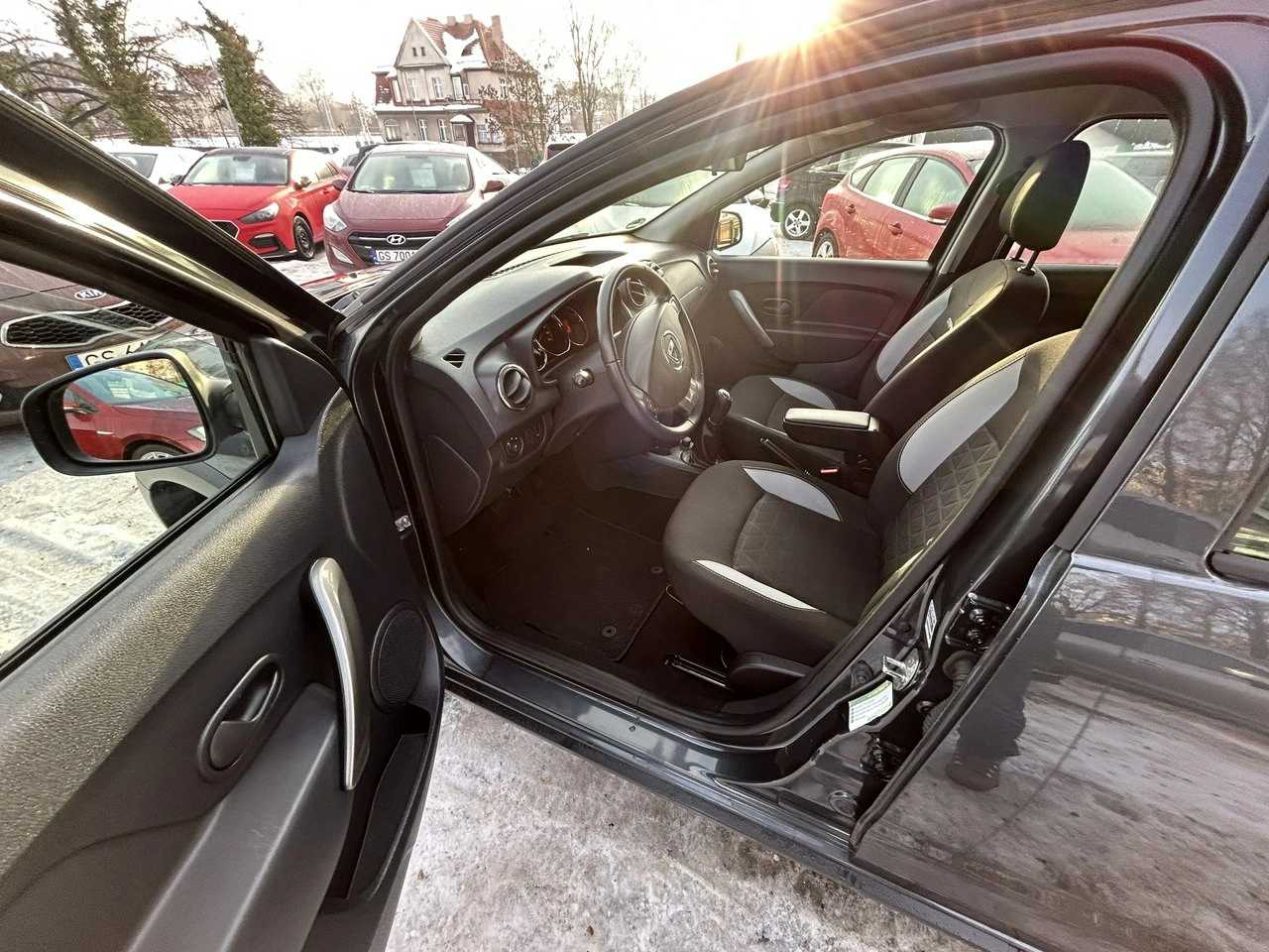 Dacia Sandero Stepway - Zdjęcie 11