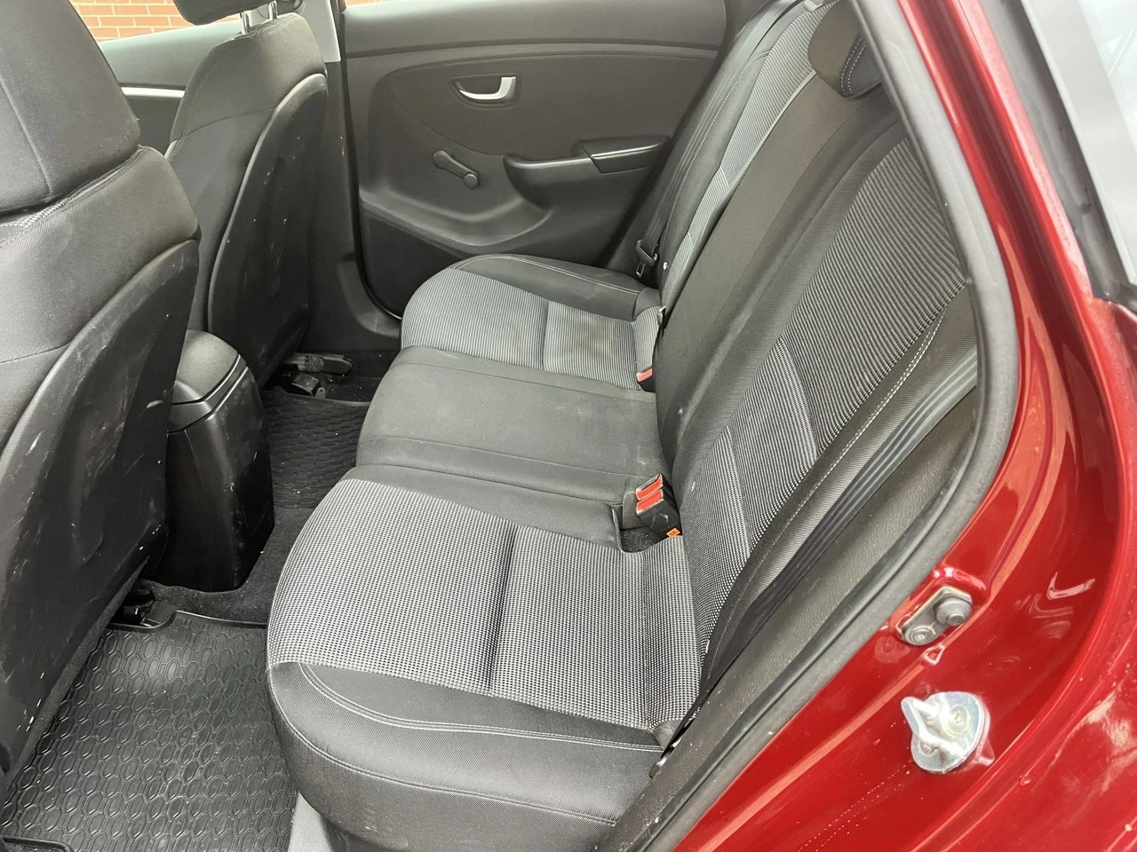 Hyundai i30 - Zdjęcie 12