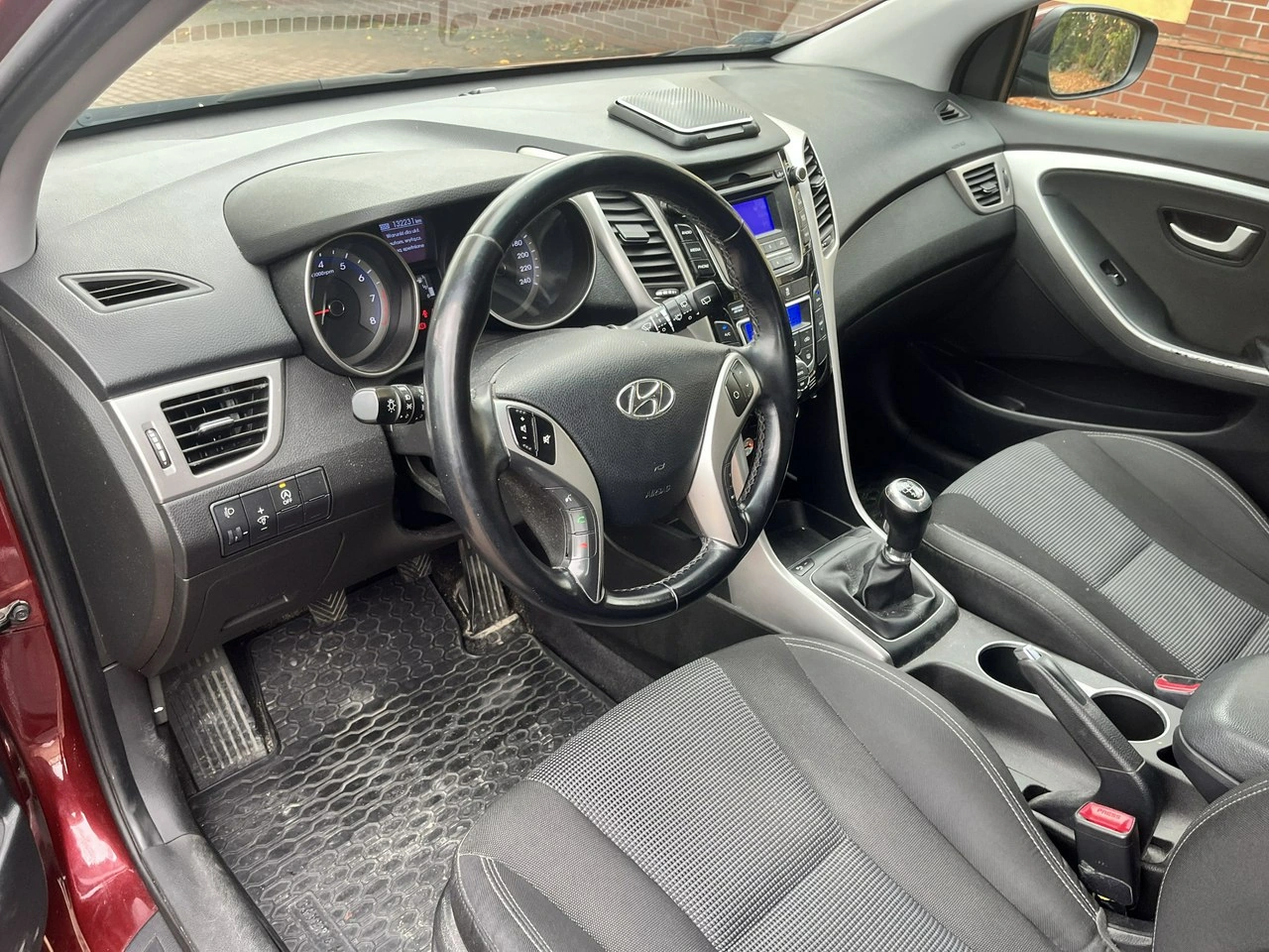 Hyundai i30 - Zdjęcie 6