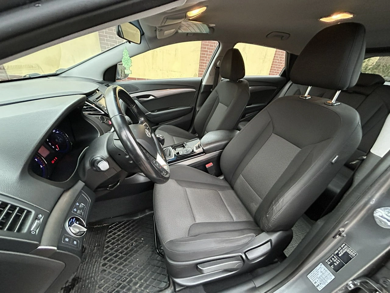 Hyundai i40 - Zdjęcie 9