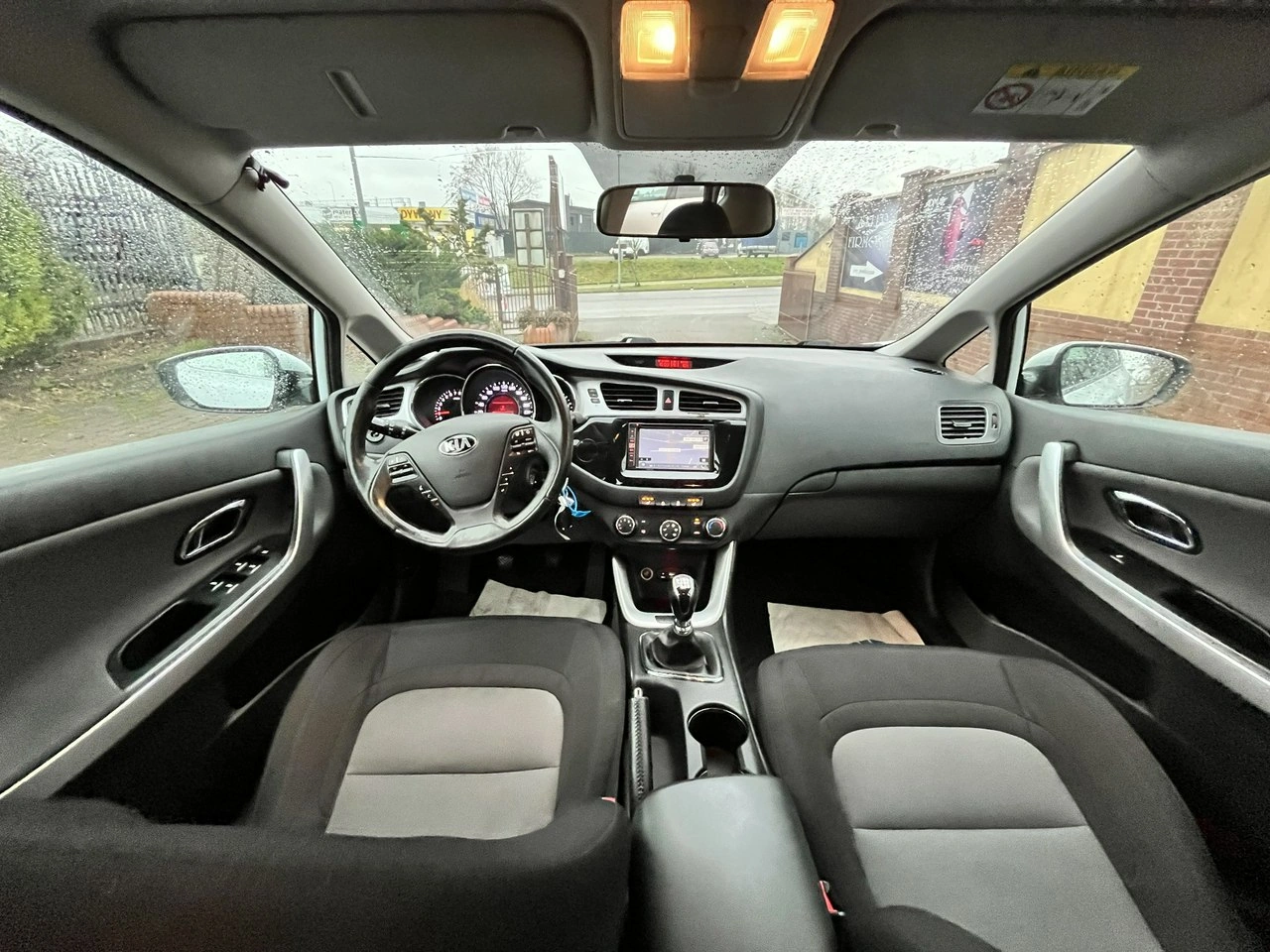 Kia Ceed - Zdjęcie 11