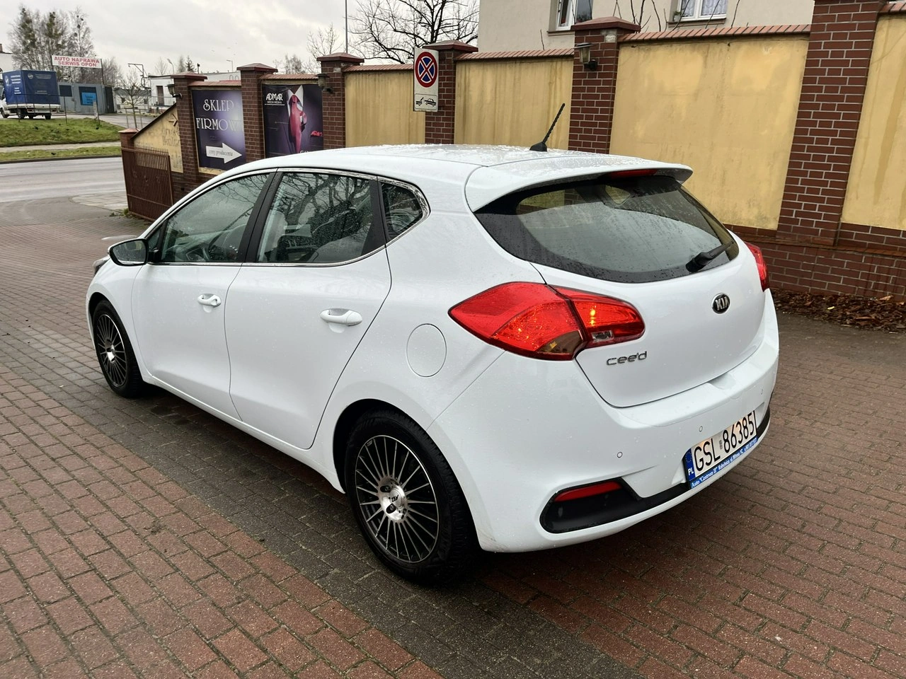 Kia Ceed - Zdjęcie 4