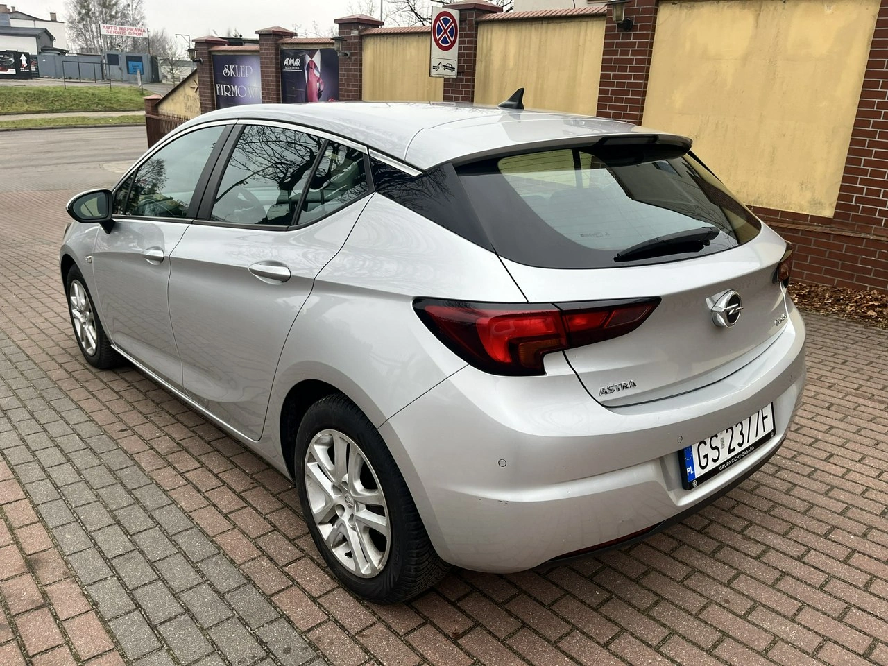 Opel Astra - Zdjęcie 4