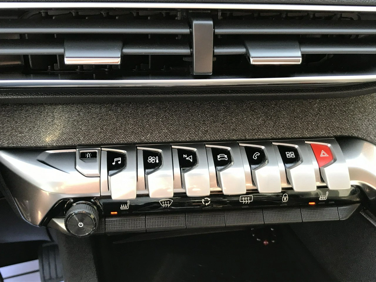 Peugeot 3008 - Zdjęcie 13