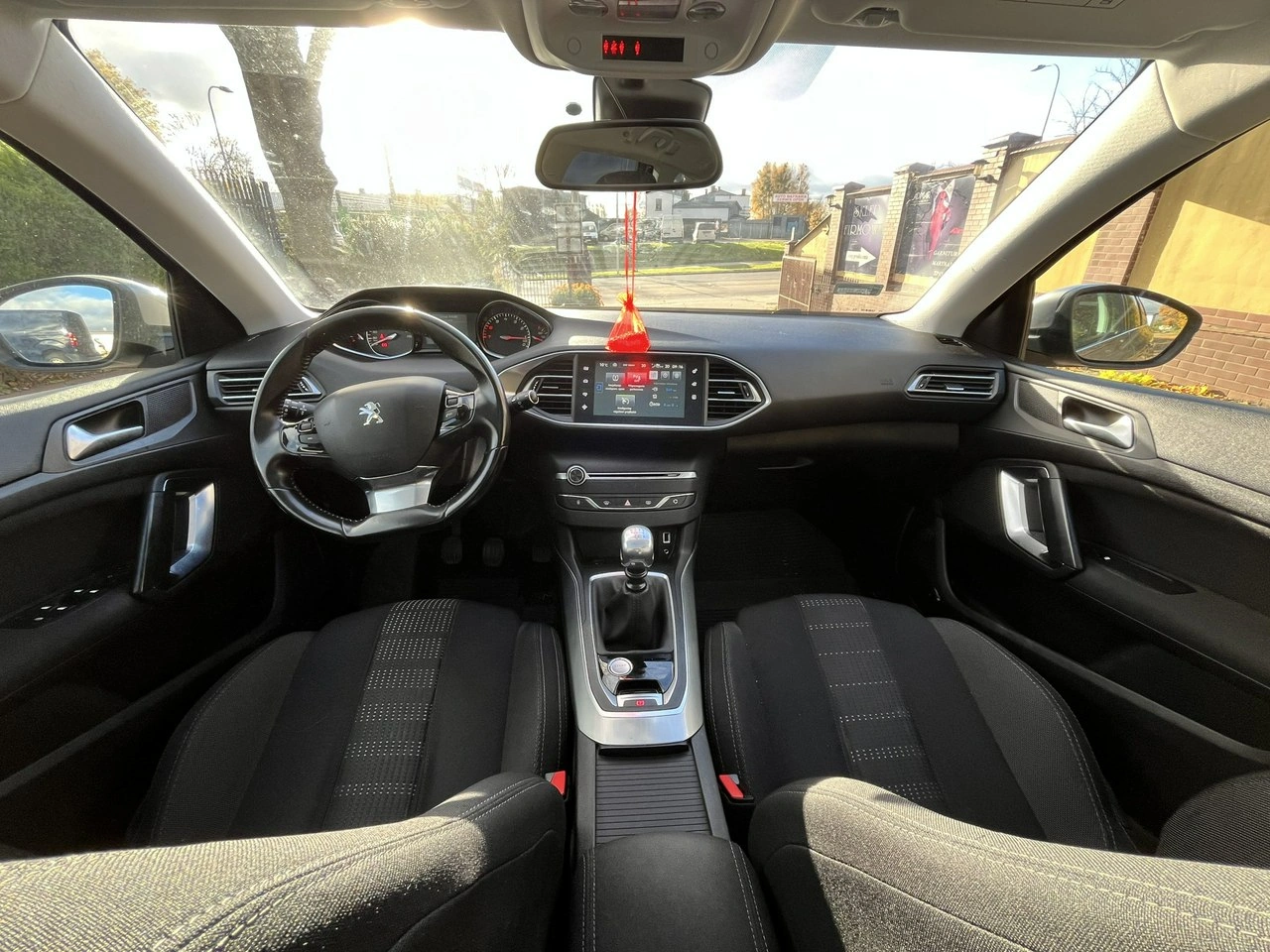 Peugeot 308 SW - Zdjęcie 7