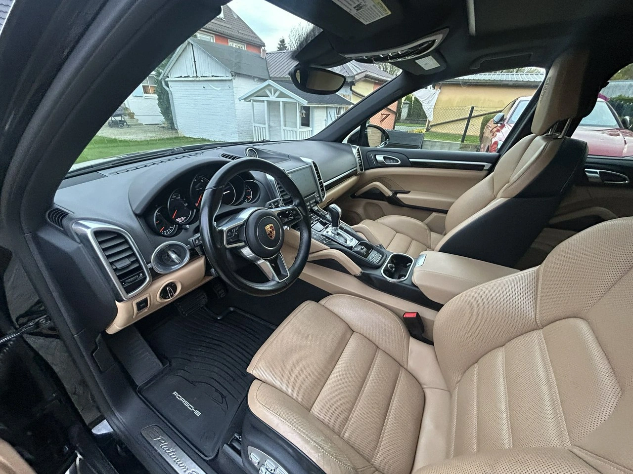 Porsche Cayenne - Zdjęcie 10