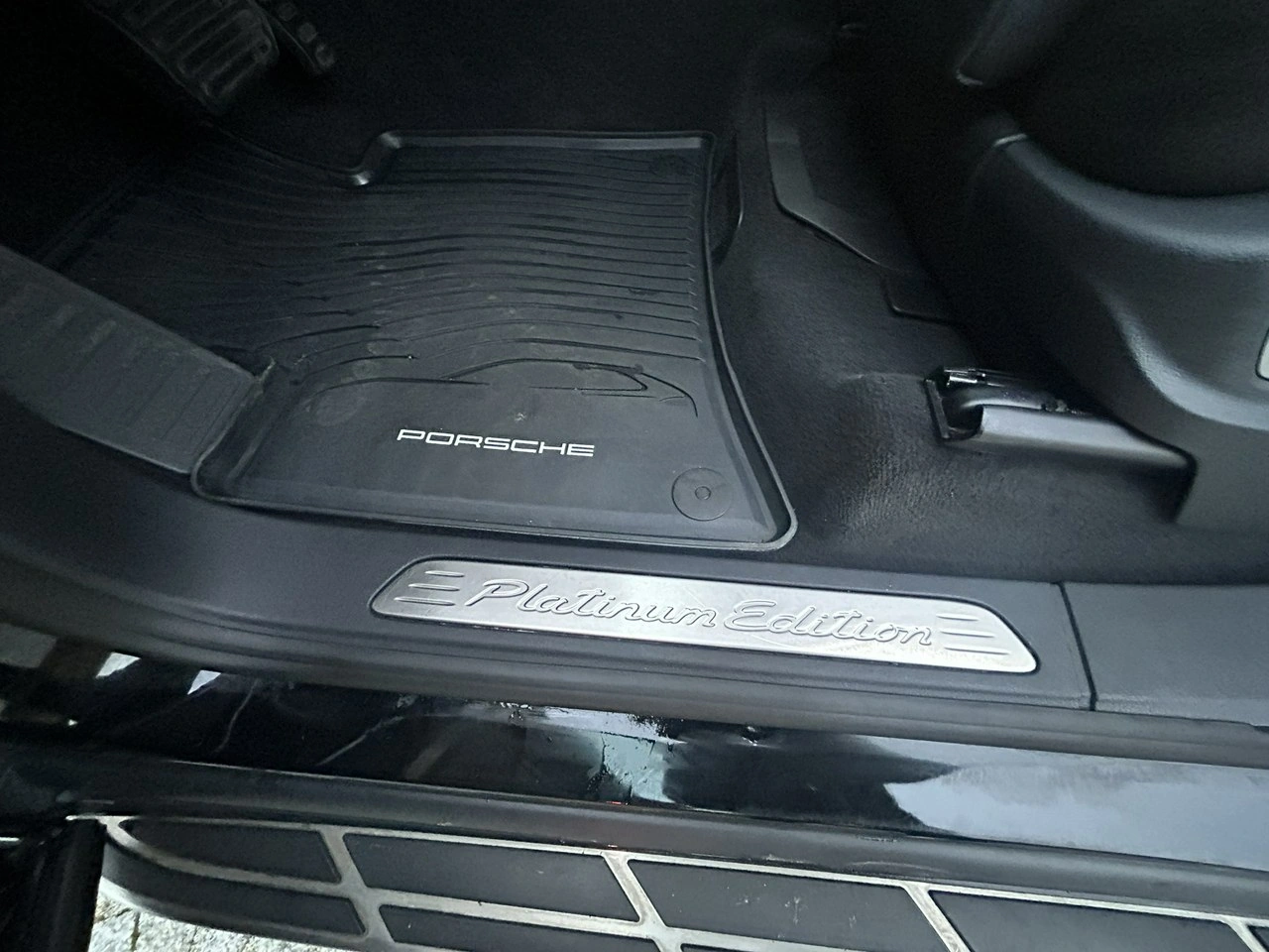 Porsche Cayenne - Zdjęcie 13