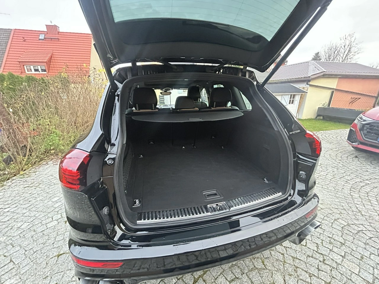 Porsche Cayenne - Zdjęcie 14