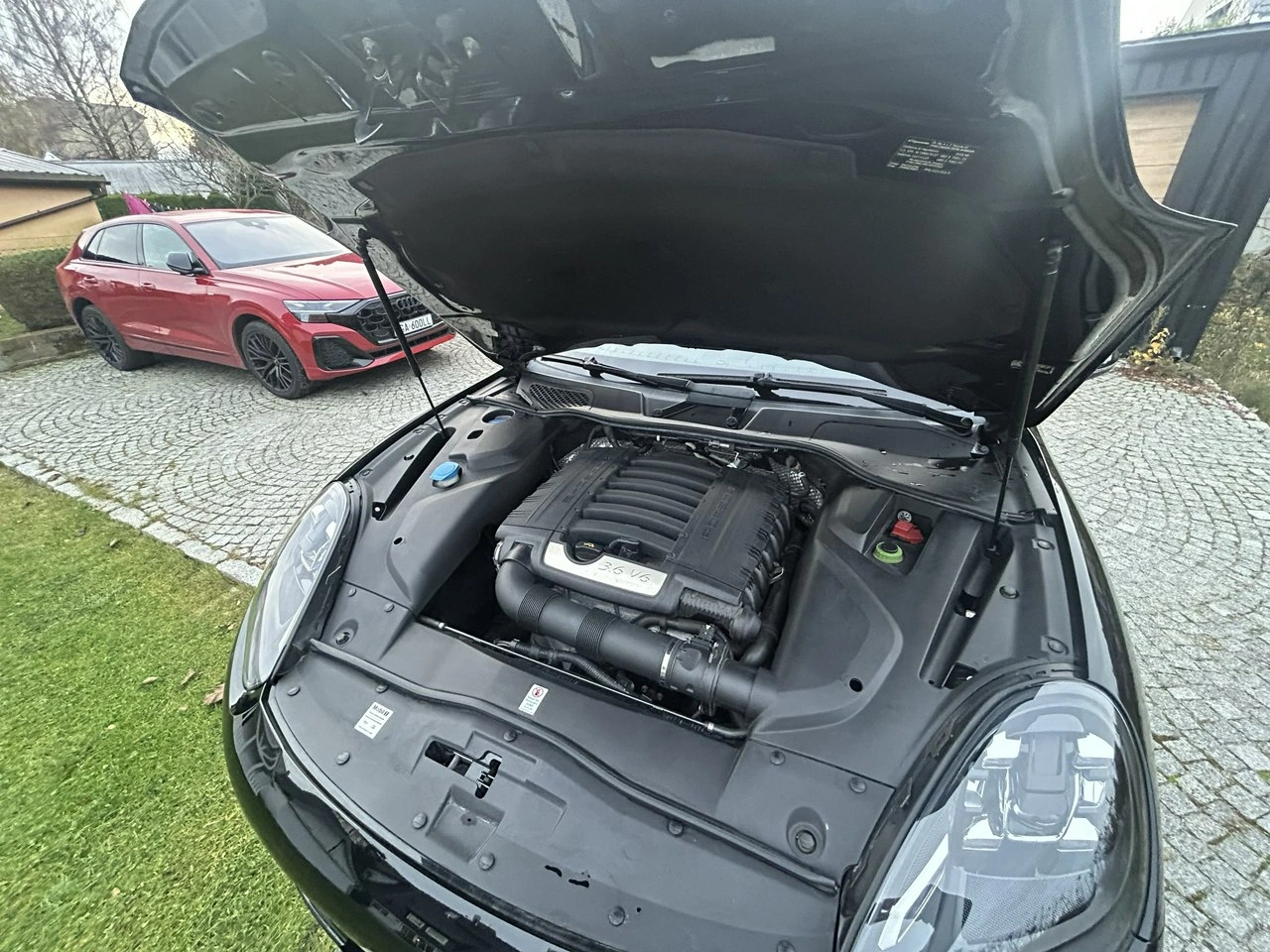 Porsche Cayenne - Zdjęcie 16