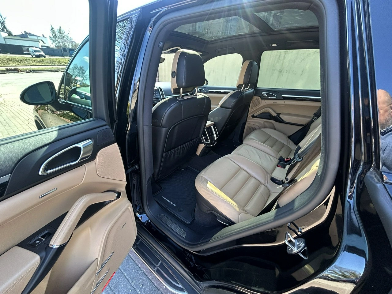 Porsche Cayenne - Zdjęcie 8