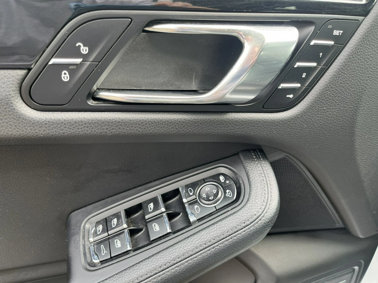 Porsche Macan - Zdjęcie 12