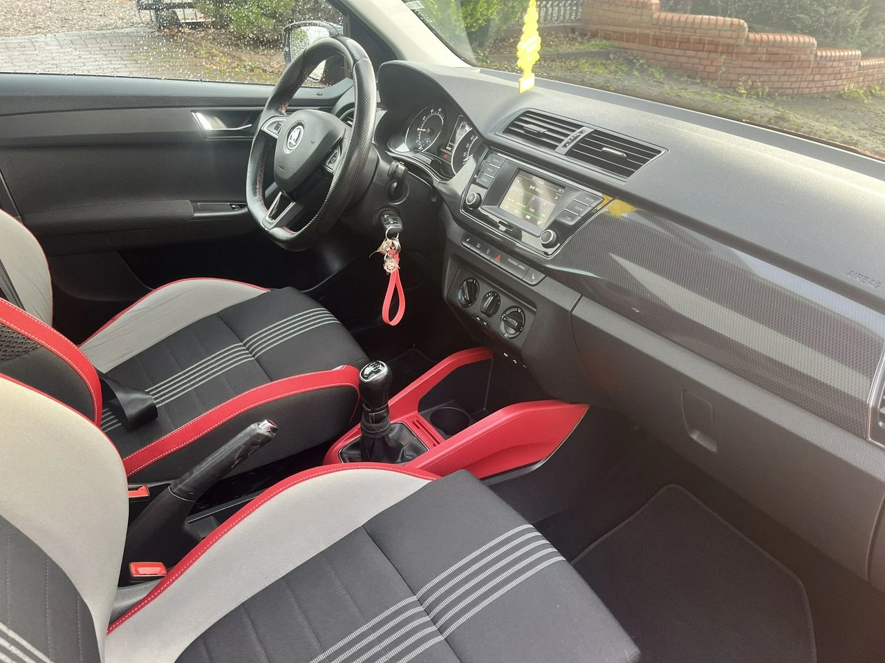 Skoda Fabia - Zdjęcie 10