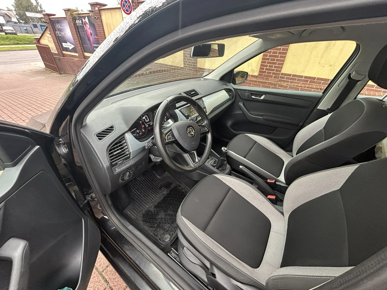 Skoda Fabia - Zdjęcie 10