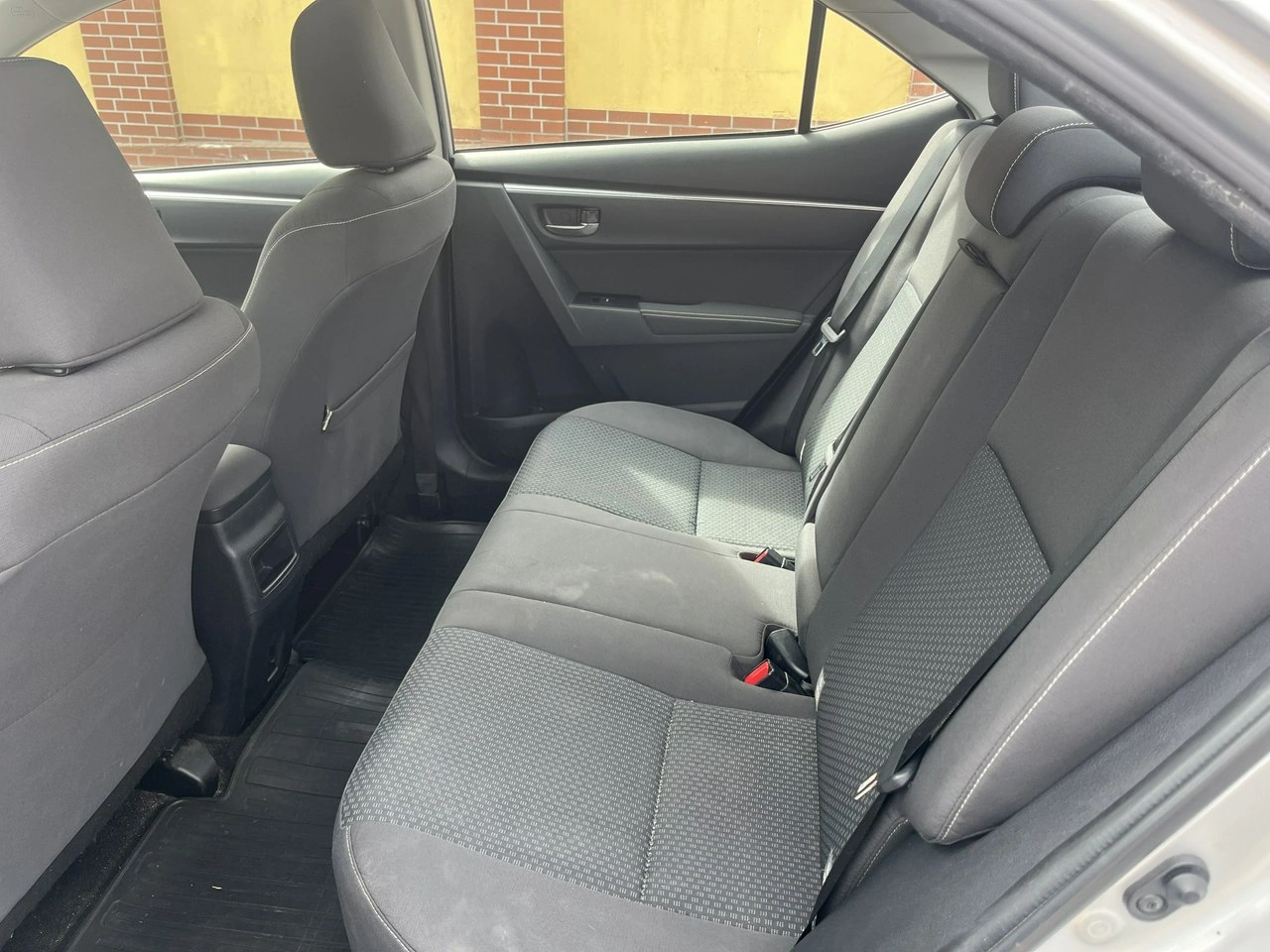 Toyota Corolla - Zdjęcie 14