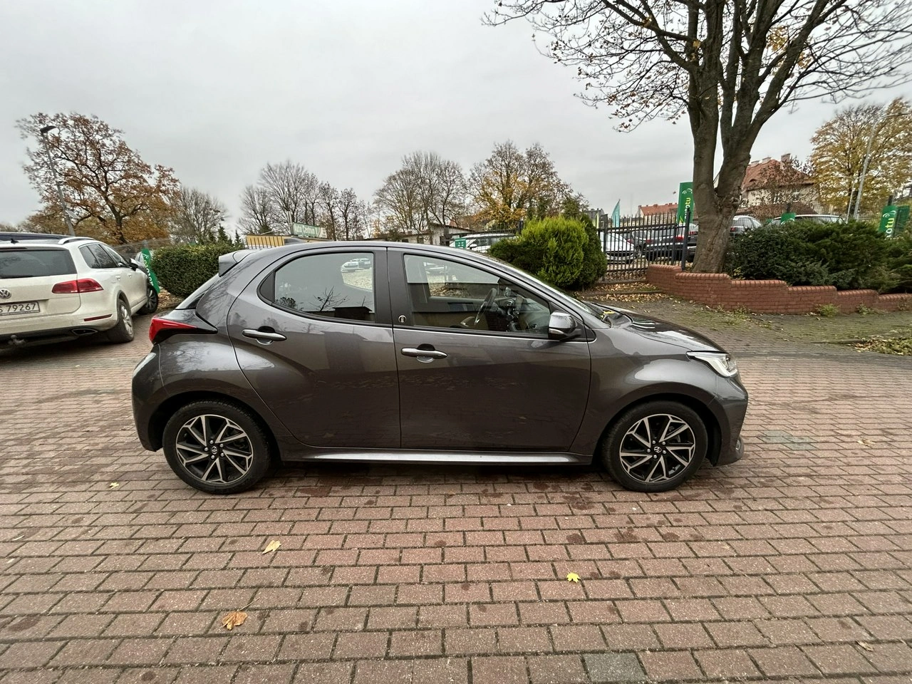 Toyota Yaris - Zdjęcie 2