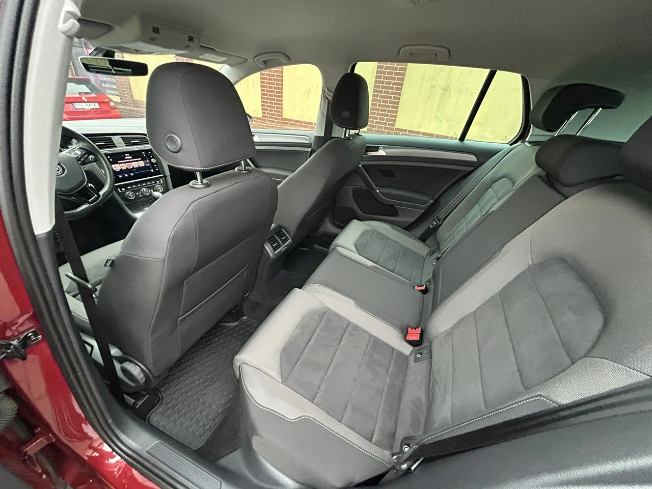 Volkswagen Golf - Zdjęcie 12