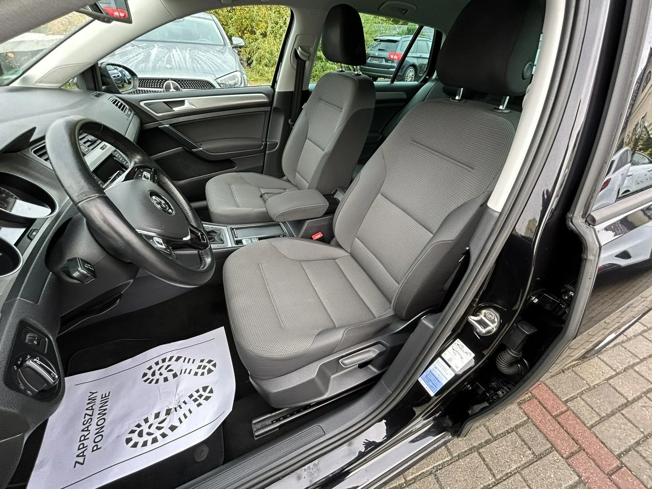 Volkswagen Golf - Zdjęcie 9