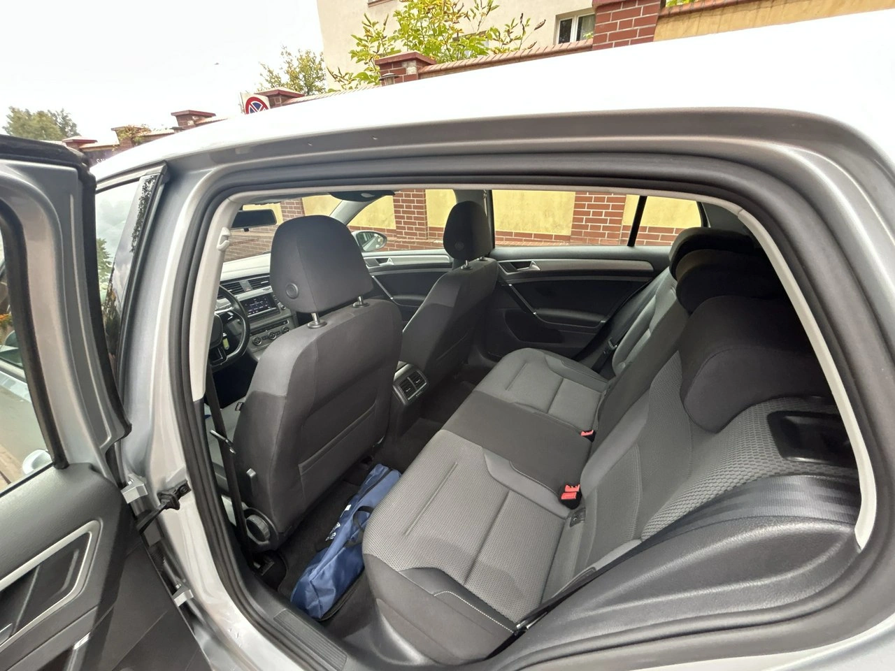 Volkswagen Golf - Zdjęcie 13