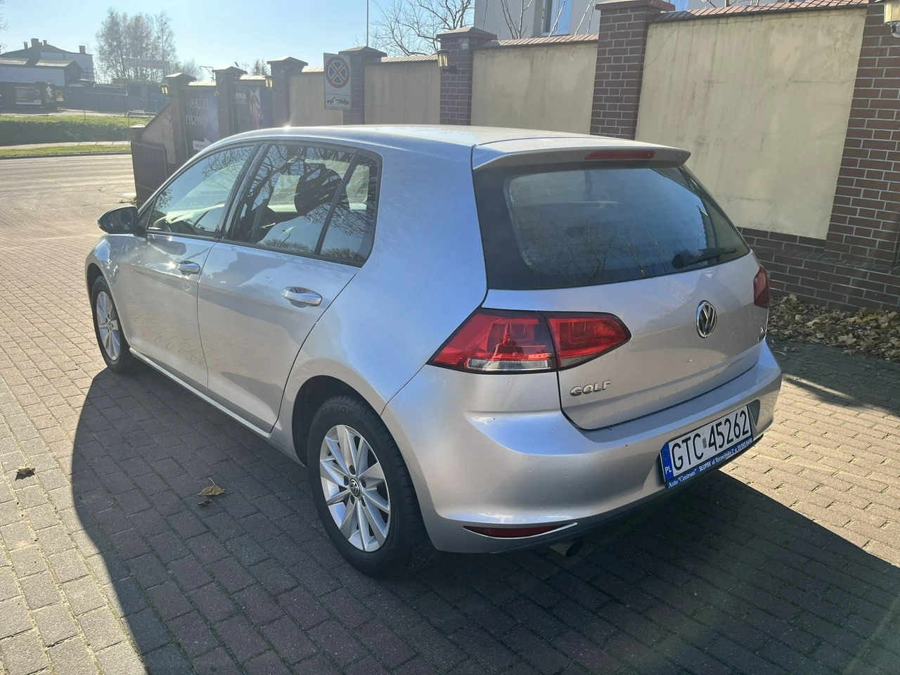 Volkswagen Golf - Zdjęcie 3