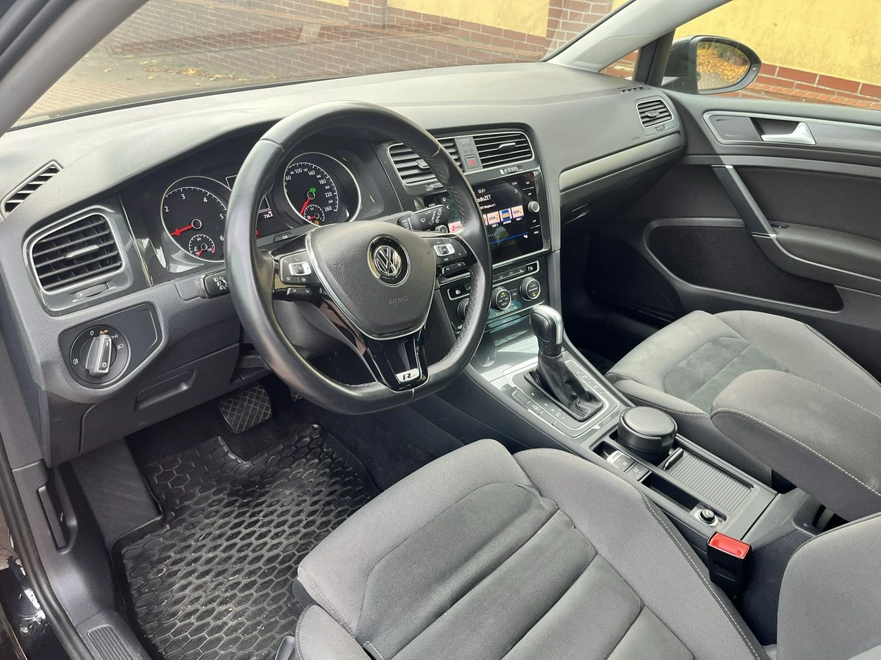 Volkswagen Golf - Zdjęcie 6