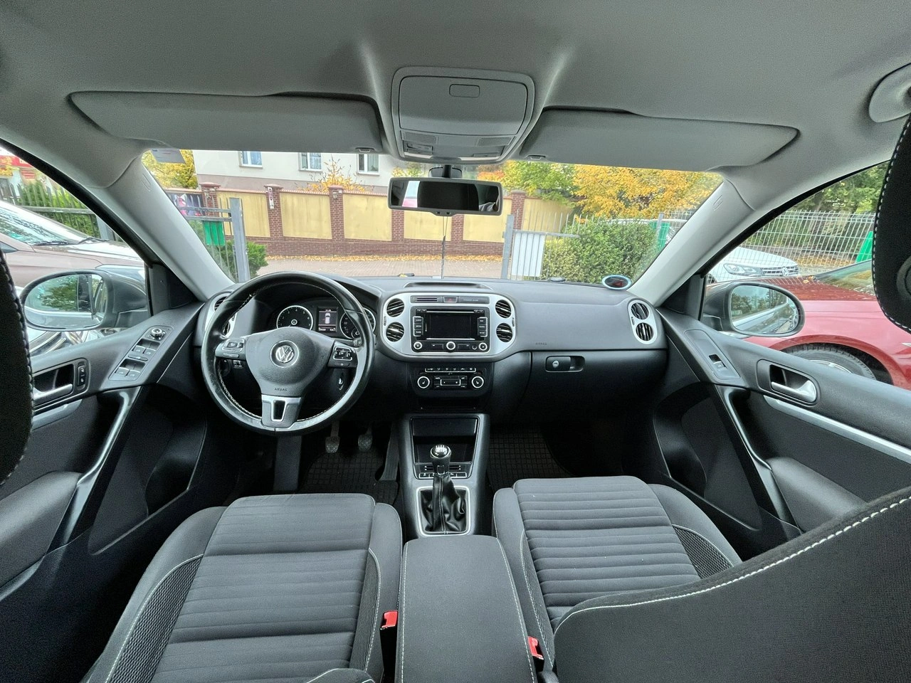 Volkswagen Tiguan - Zdjęcie 9