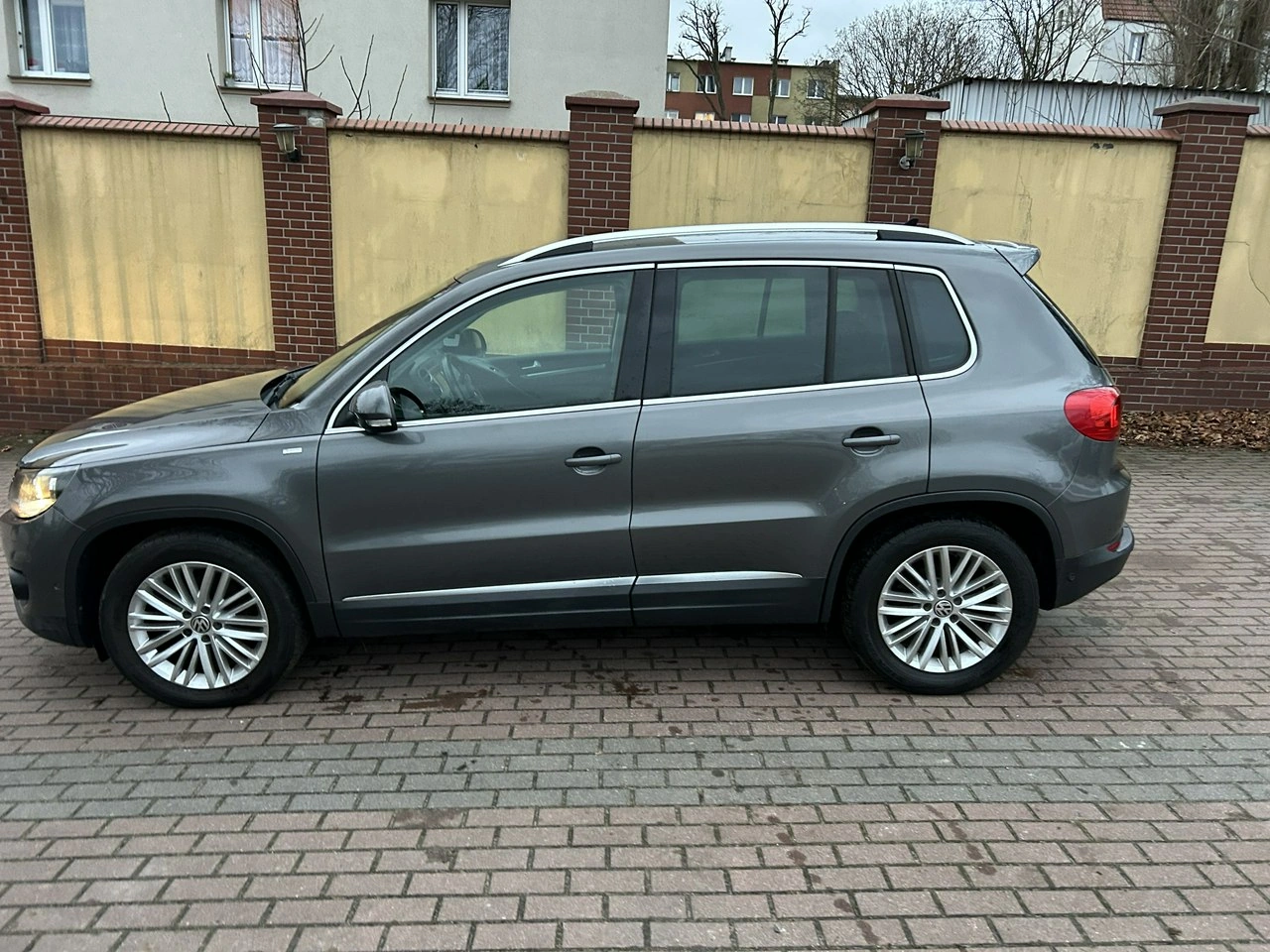 Volkswagen Tiguan - Zdjęcie 1