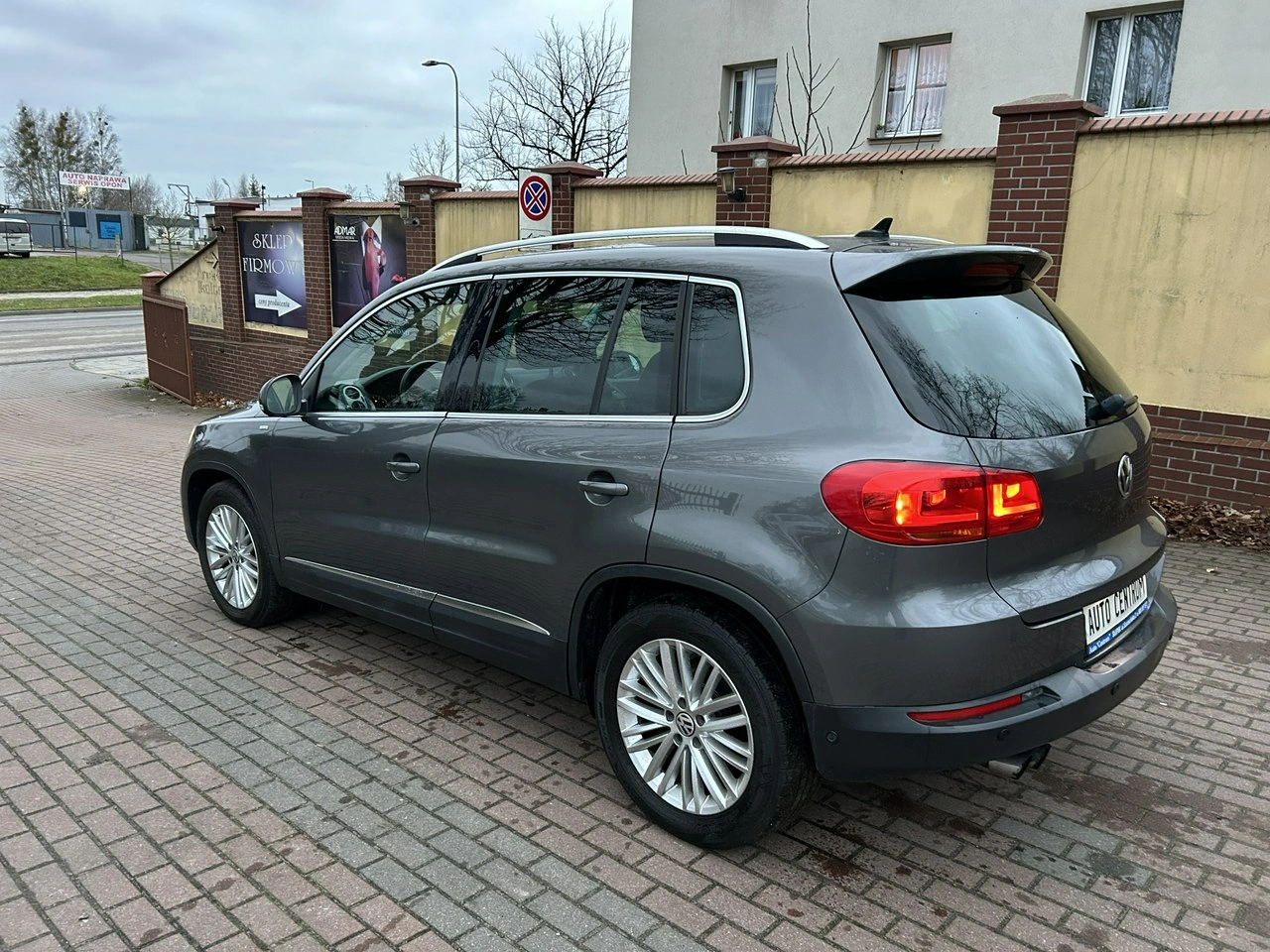 Volkswagen Tiguan - Zdjęcie 4