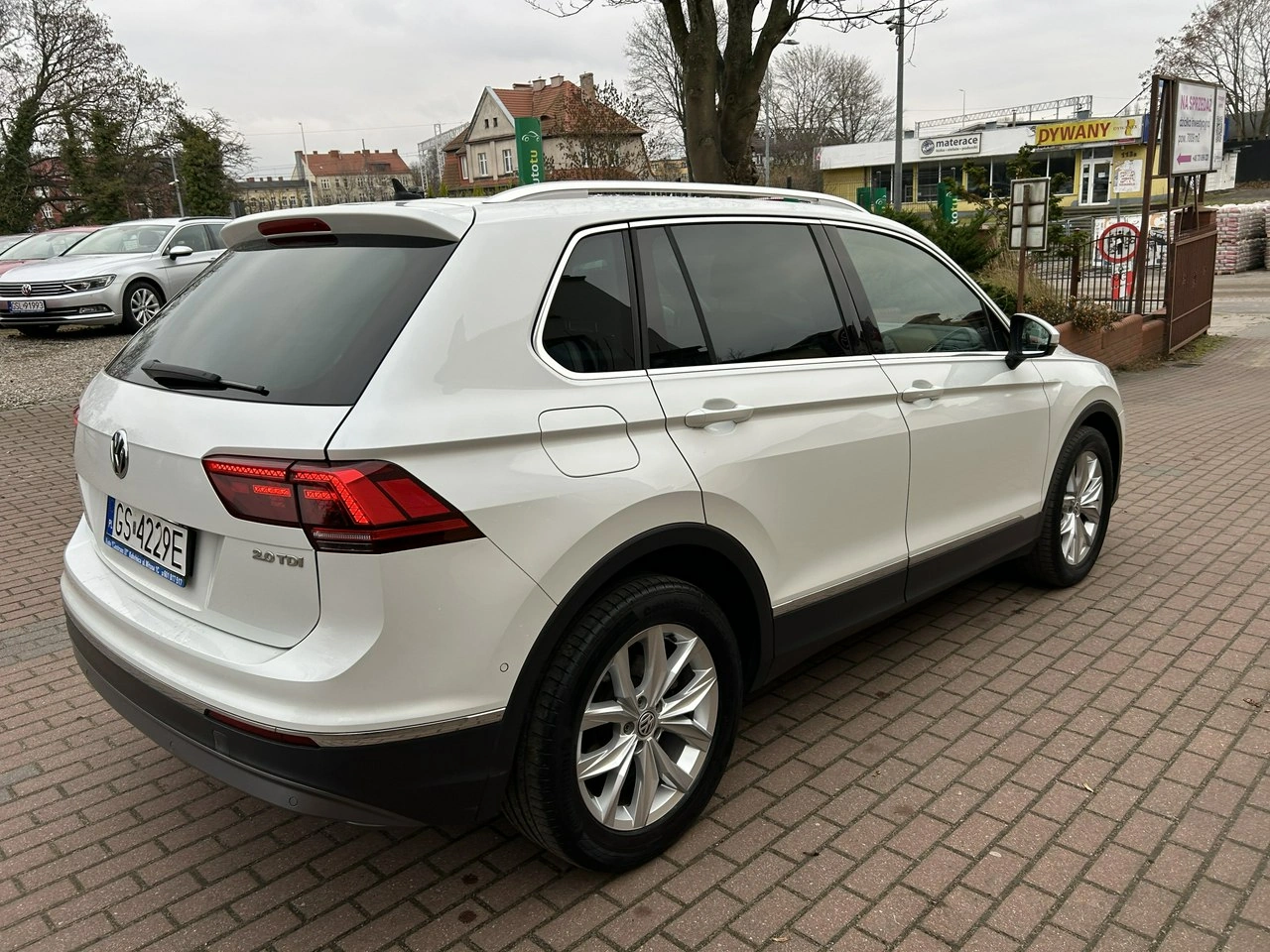 Volkswagen Tiguan - Zdjęcie 4